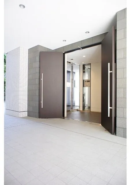 Minami Ikebukuro Residence - Exterior - ["Flooring", "Floor", "Door"]
