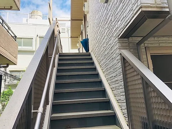 Idea Minami Aoyama - Exterior - ["Stairs", "Property", "Architecture"]