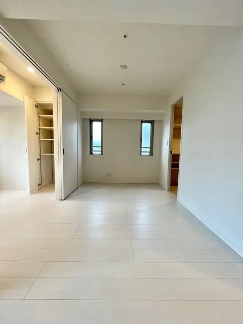 Residia Omori II - Interior - ["Flooring", "Floor", "Wood"]