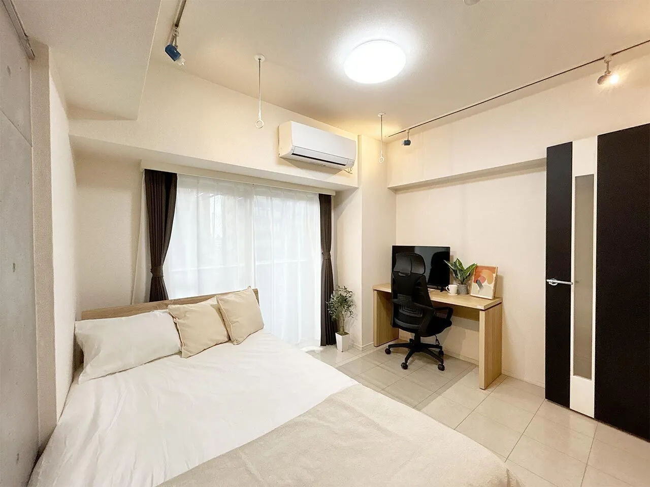 Mynavi STAY Miraie Sangenjaya Taishido - Interior - []