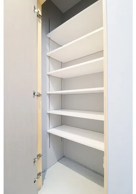 TAKANAWA NODE - Interior - ["Shelf", "Shelving", "Wood"]