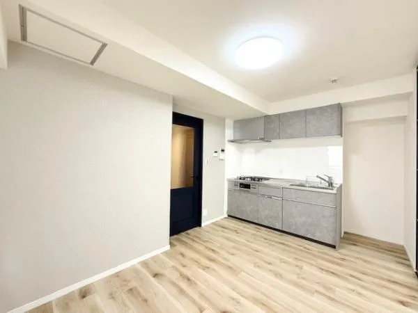 Lier Wakamatsucho - Interior - ["Flooring", "Ceiling", "Floor"]