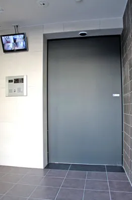 Airi Move Kinshicho - Interior - ["Flooring", "Door", "Floor"]