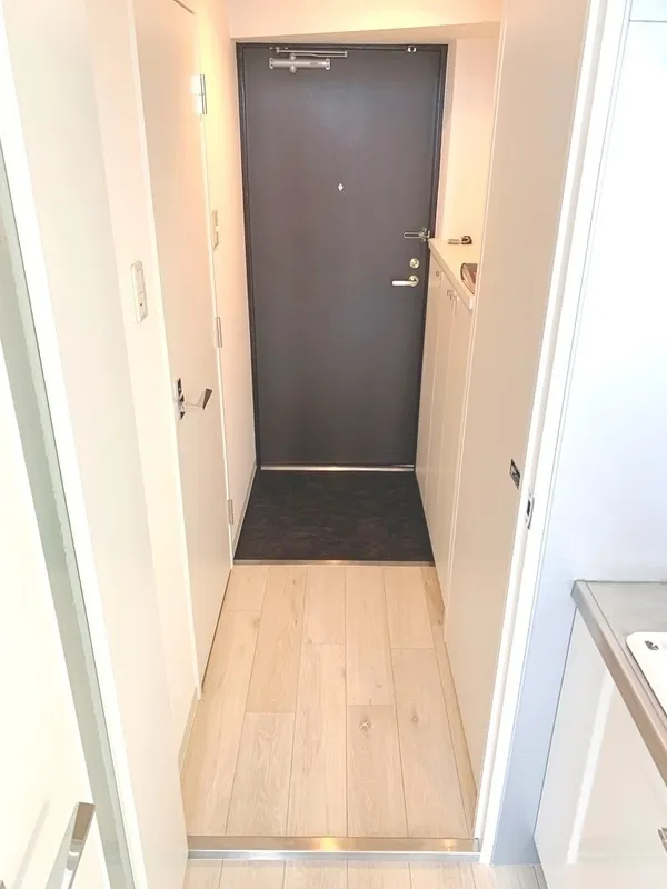 Doue Gakugeidaigaku - Interior - ["Flooring", "Wood", "Floor"]