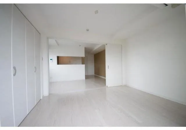 Ravient Asakusa Kototoi - Interior - ["Floor", "Flooring", "Apartment"]