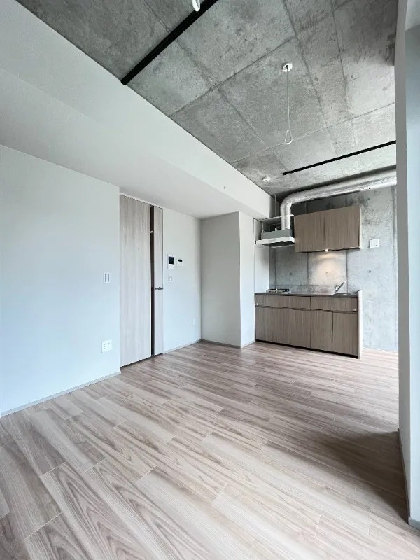 Live en Fleur - Interior - ["Flooring", "Ceiling", "Floor"]