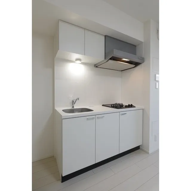 OPEN BLOOM SUMIDA YAHIRO - Interior - ["Cabinetry", "Countertop", "Tap"]