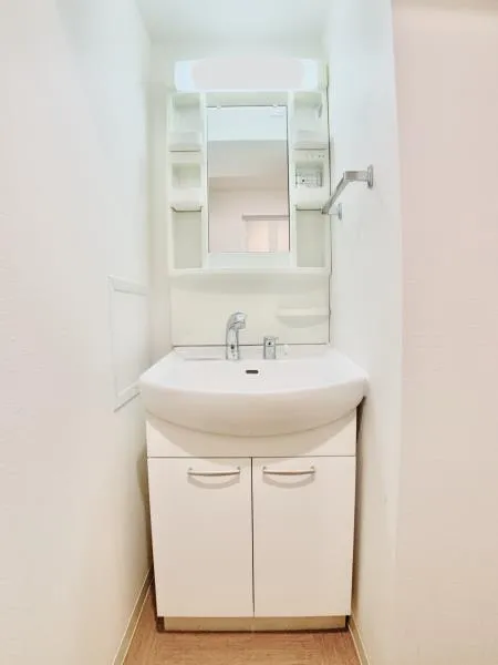 KDX Residence Monzennakacho - Interior - ["Plumbing fixture", "Bathroom sink", "Room"]