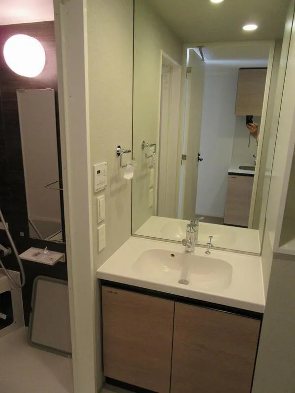 Primal Minamisuna - Interior - ["Plumbing fixture", "Flooring", "Interior design"]