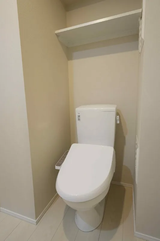 Atrio Flats Togoshi - Interior - ["Toilet seat", "Toilet", "Bathroom"]