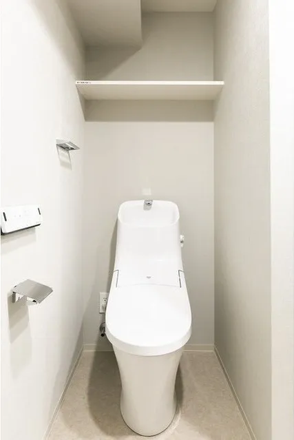 Ribio Maison Kachidoki - Interior - ["Toilet", "Toilet seat", "Bathroom"]
