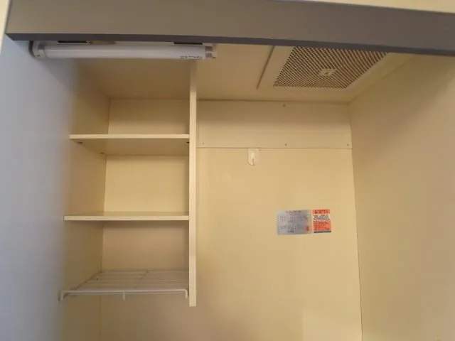 Prime Ikebukuro - Interior - ["Wood", "Shelving", "Shelf"]