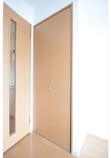 Aperto Nishi Shinjuku - Interior - ["Wall", "Wood", "Floor"]