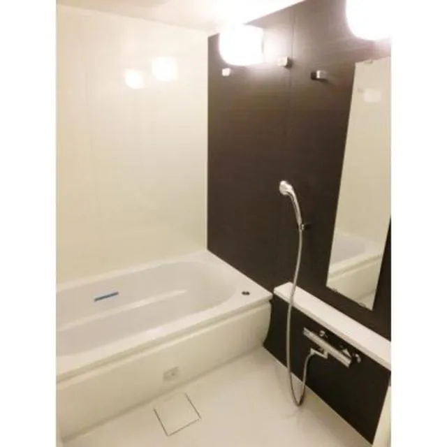 Park Axis Komagome HILLTOP - Interior - ["Property", "Bathroom", "Room"]