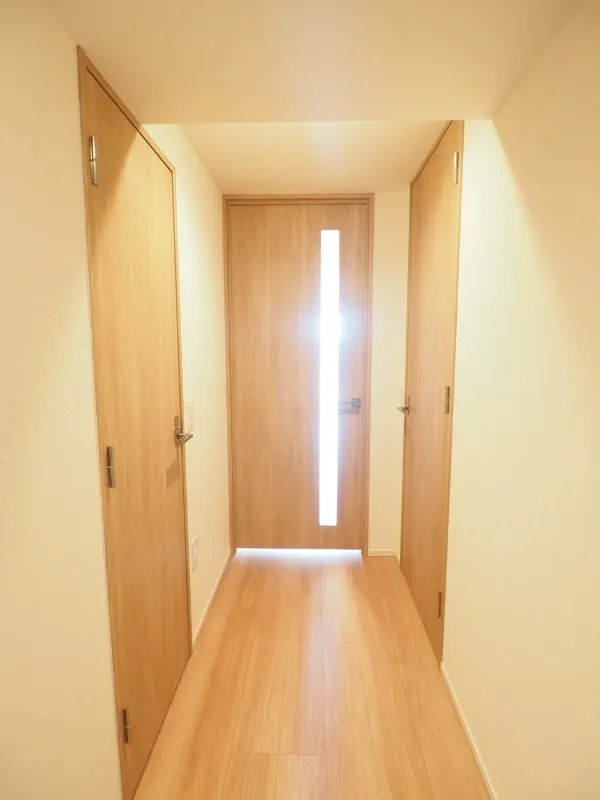Prince Due Kamiya - Interior - ["Flooring", "Floor", "Wood flooring"]