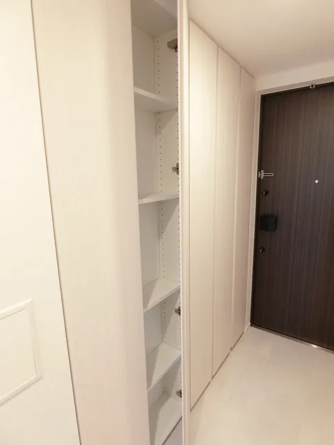 The Park Habio Tsukishima Front - Interior - ["Fixture", "Door", "Cabinetry"]