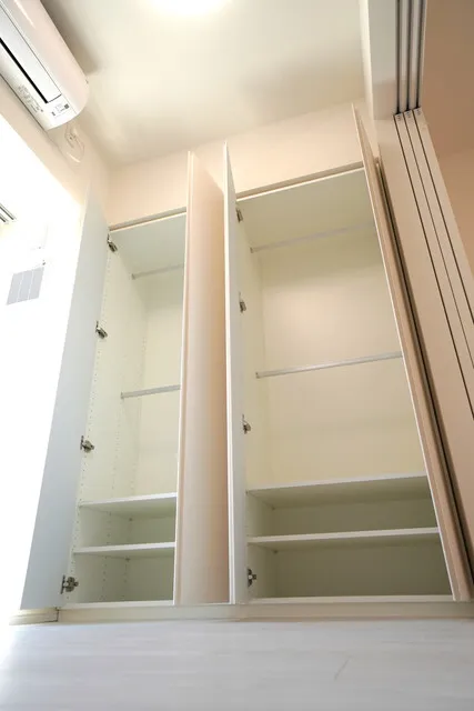 Brillia Ist Ueno Inaricho - Interior - ["Fixture", "Wood", "Composite material"]
