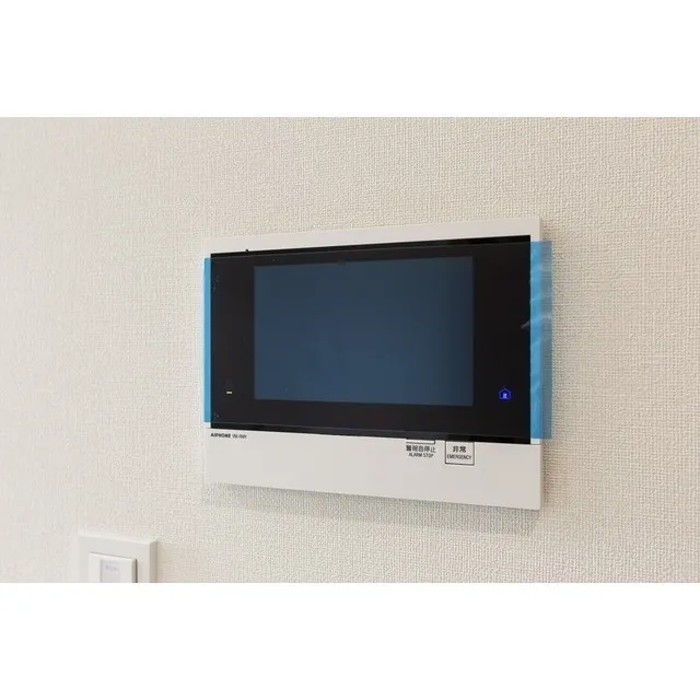 Comforia Kitazawa - Interior - ["Output device", "Rectangle", "Television"]