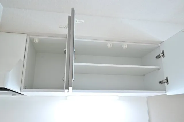 CENTRAL GARDEN RESIDENCE TOKYO - Interior - ["Wood", "Cabinetry", "Grey"]
