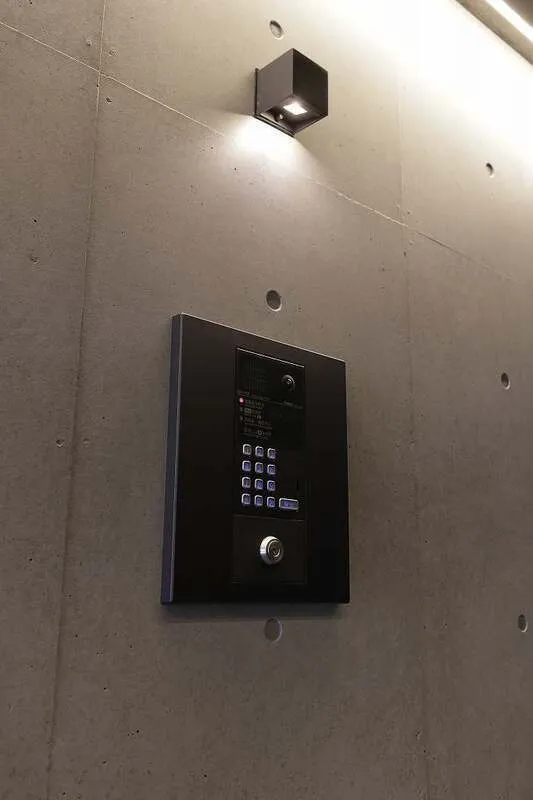 Fullea Kagurazaka - Interior - ["Electronic device", "Technology", "Silver"]