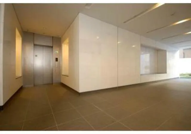 MFPR Court Meguro Minami - Exterior - Elevetor