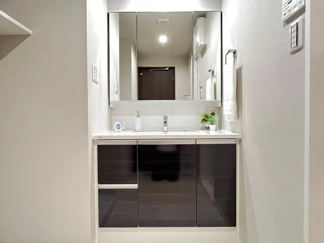 New East Tower Funabashi Honmachi Room 302