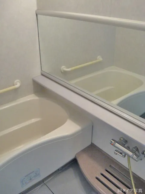 Comforia Shimo-Ochiai - Interior - ["Plumbing fixture", "Bathroom", "Flooring"]
