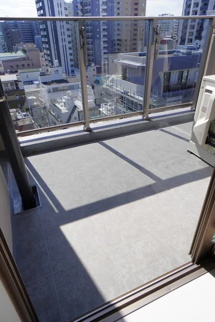 Brillia Ist Ueno Inaricho - Interior - ["Building", "Window", "Skyscraper"]