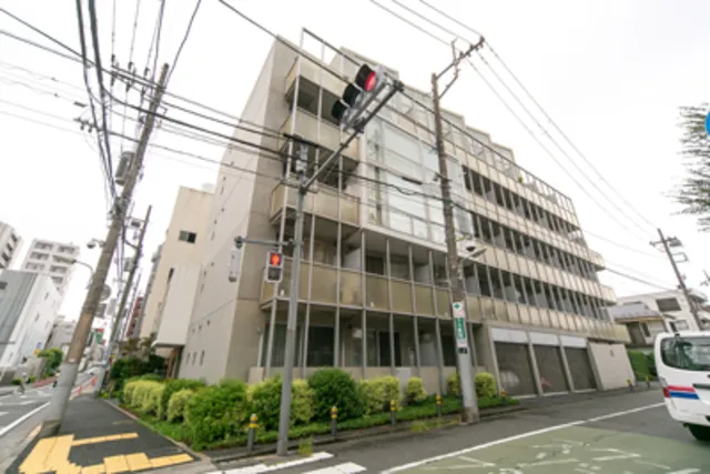 Futaba Apartment - Exterior - ["Plant", "Building", "Sky"]
