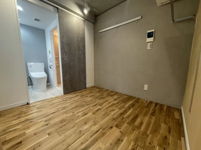 Apice Meguro - Interior - ["Wood", "Fixture", "Flooring"]