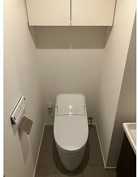 The Park Habio Meguro Fort - Interior - ["Toilet seat", "Plumbing fixture", "Toilet"]