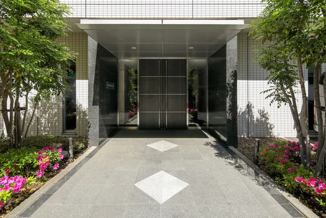 Park Habio Higashimushima - Exterior - ["Plant", "Property", "Flower"]