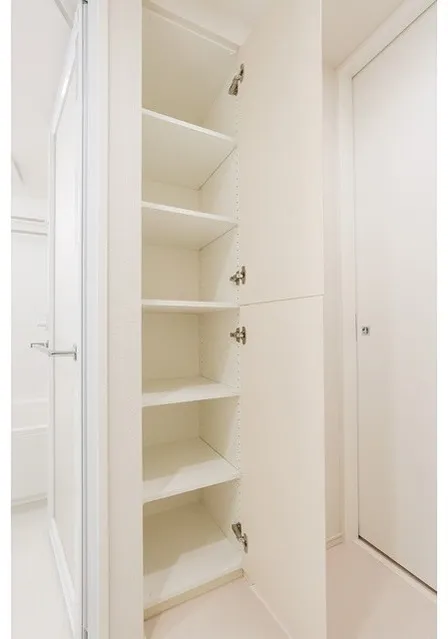 Comforia Higashiueno - Interior - ["Furniture", "Cabinetry", "Shelf"]