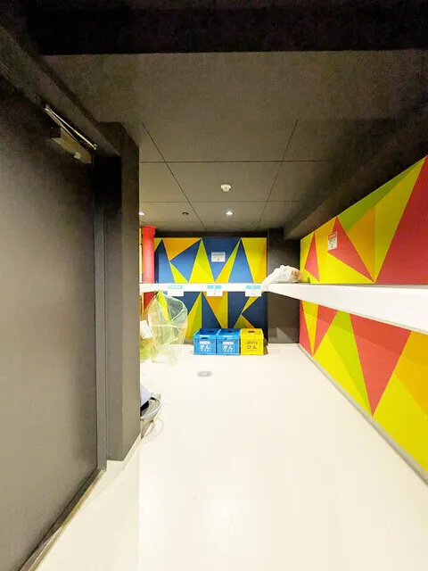 Comforia Liv Hirai MUTIO - Other - ["Yellow", "Ceiling", "Flooring"]