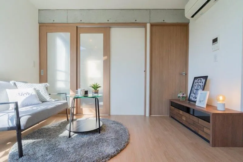 EXAM Yoga - Interior - ["Furniture", "Flooring", "Interior design"]
