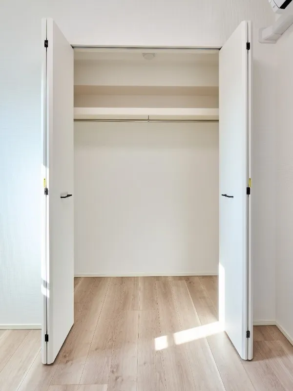 Due Nippori III - Interior - ["Wood", "Flooring", "Floor"]