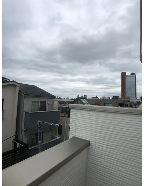 Kolet Sangenjaya #03 - Interior - ["Grey", "Daylighting", "Balcony"]