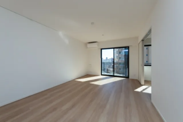 Horinouchi Mansion - Interior - ["Window", "Building", "Fixture"]