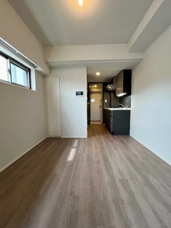 RESIDIA Monzen-Nakacho Place - Interior - ["Flooring", "Floor", "Ceiling"]
