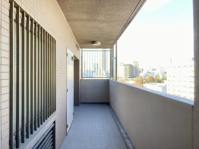 Prime Urban Meguro Riverfront - Other - ["Building", "Sky", "Fixture"]
