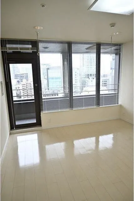 Shibuya Property Tower - Interior - ["Window", "Fixture", "Hall"]