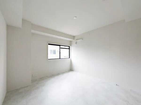 Hiroo GT Building - Interior - ["Flooring", "Floor", "Ceiling"]