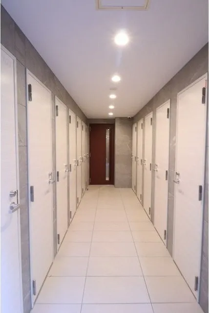 CASA GRAZIE Ikebukuro - Exterior - ["Door", "Building", "Fixture"]