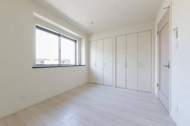 Wise Terrace Court - Interior - ["Flooring", "Floor", "Wood"]