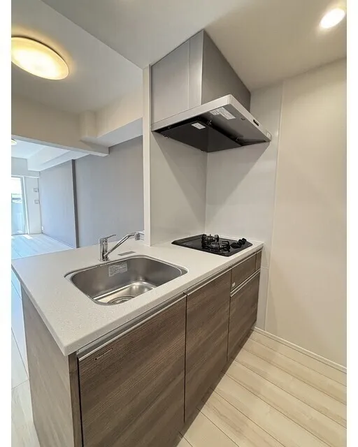 Asyl Court Nerima Nakamurabashi - Interior - ["Floor", "Kitchen", "Wood flooring"]