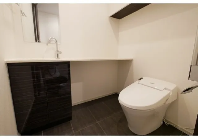Comforia Shinjuku East Side Tower - Interior - ["Property", "Bathroom", "Toilet"]