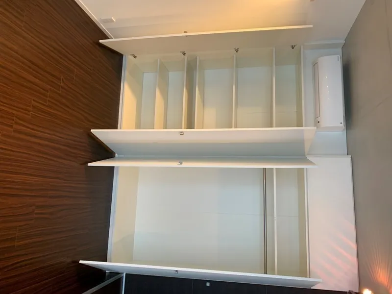 Gran Casa Minami Aoyama - Interior - ["Wood", "Shelving", "Wood stain"]