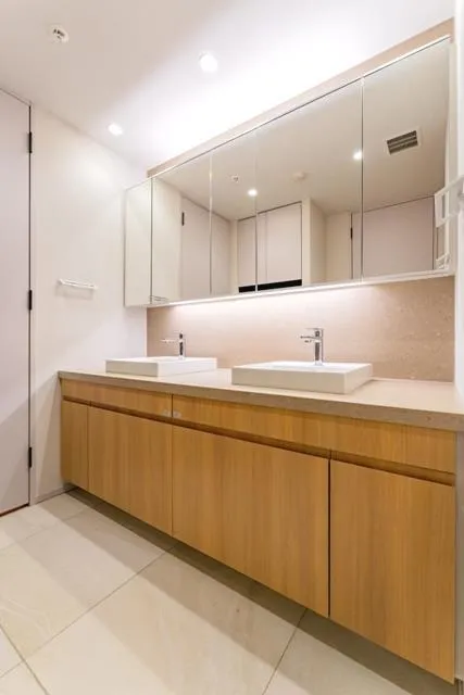 With Harajuku Residence - Interior - ["Brown", "Tap", "Plumbing fixture"]