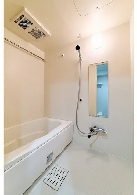 Gran Casa Hikifune II - Interior - ["Flooring", "Plumbing fixture", "Floor"]