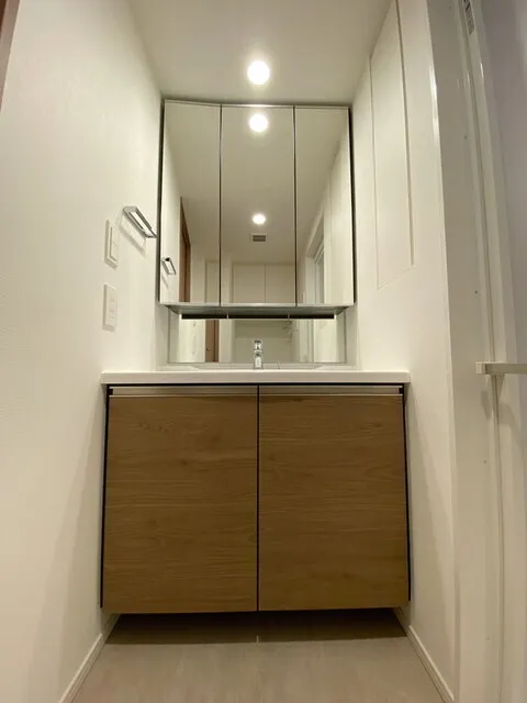 Park Tower Kachidoki South Building - Interior - ["Flooring", "Floor", "Wood"]